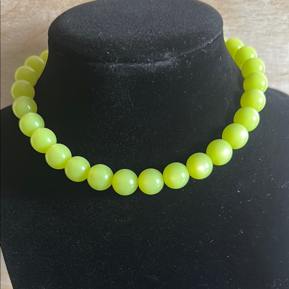 Vintage Green Beaded Necklace